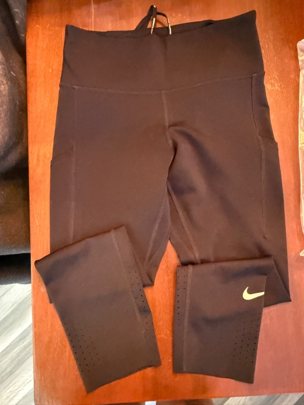 Nike Dri Fit Women's size M Black Athletic Leggings Compression